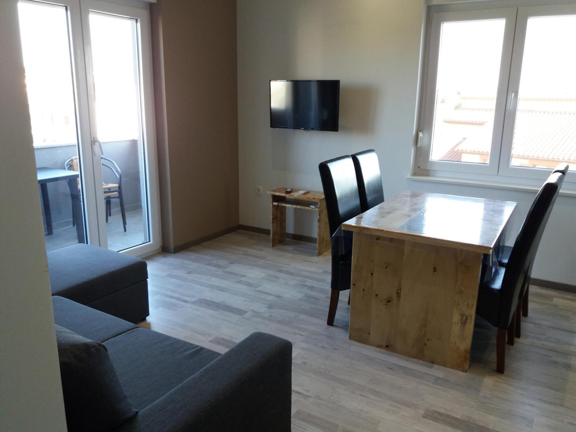 Apartments Nesic Peroj Фажана Экстерьер фото